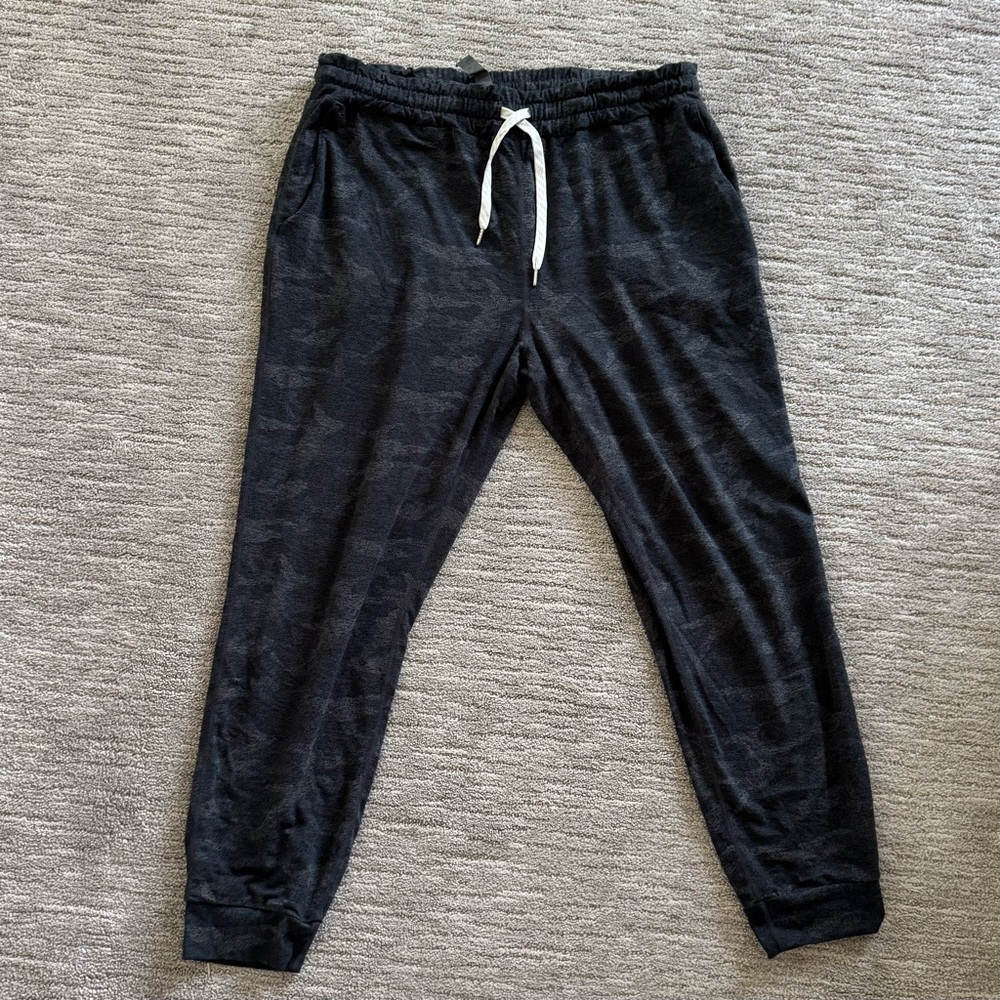 Vuori Joggers